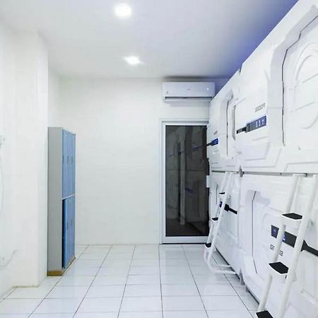 Reddoorz Hostel Near Taman Puring Jakarta Extérieur photo