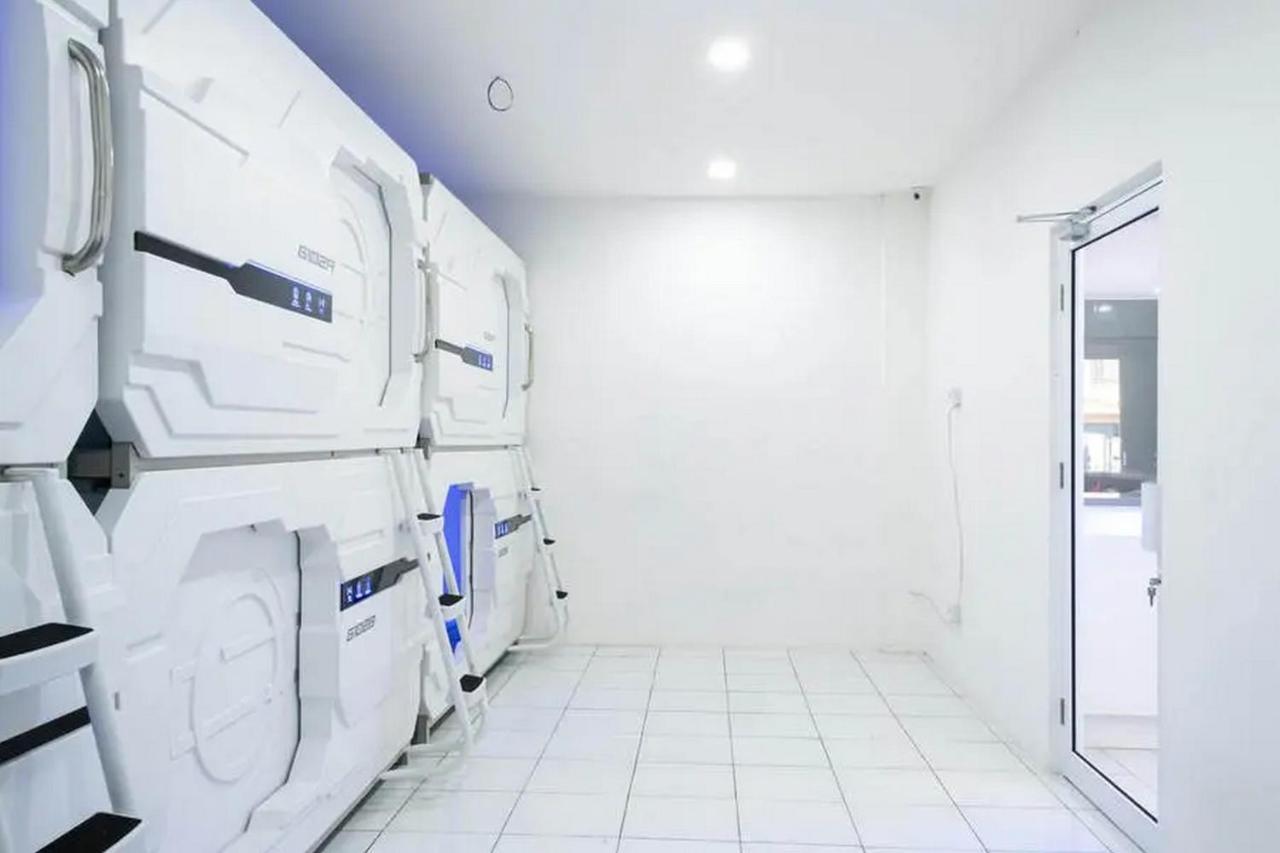 Reddoorz Hostel Near Taman Puring Jakarta Extérieur photo