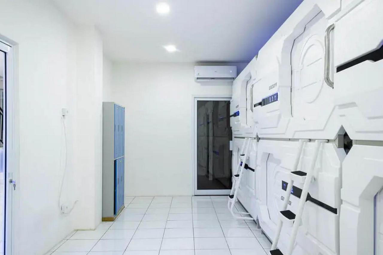 Reddoorz Hostel Near Taman Puring Jakarta Extérieur photo